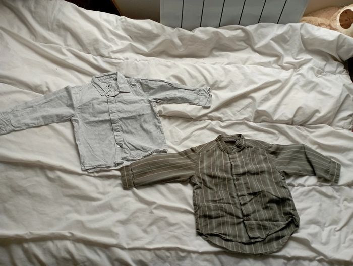 Lot 2 chemises manches longues marques diverses 3 ans