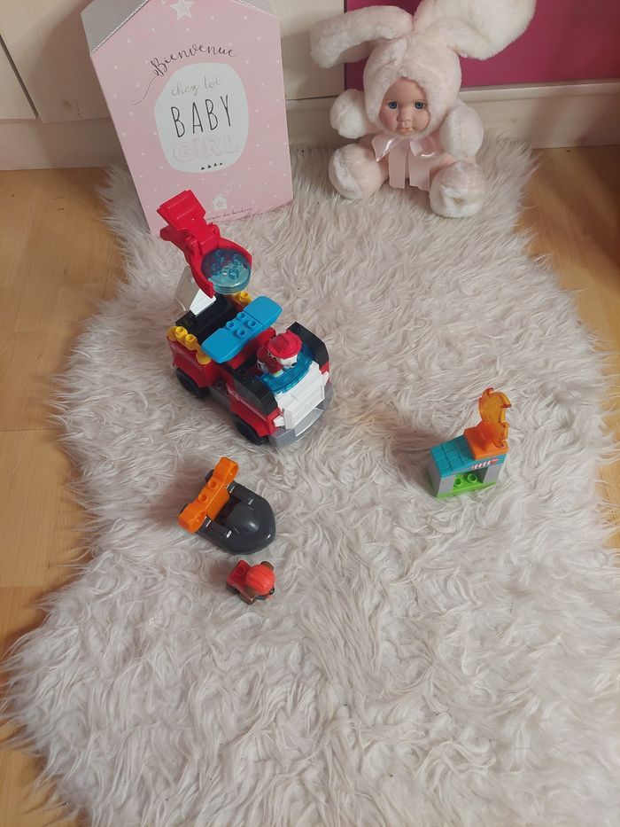 Mega Bloks Pat Patrouille camion de pompier de Marcus, blocs de construction et 2 figurines TBE 🚒