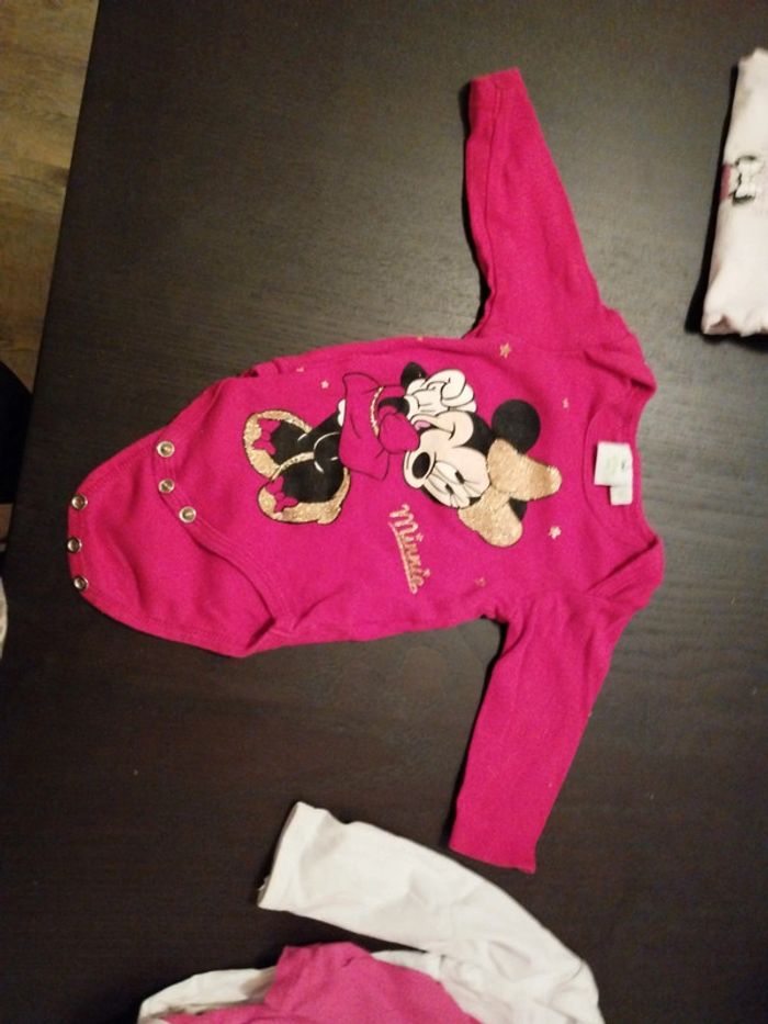 Lot de 5 bodies Minnie 3mois - photo numéro 4