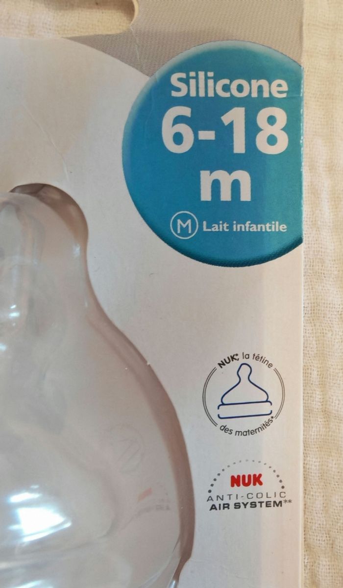 Lot de 2 biberons NUK + tétines neuves - photo numéro 5