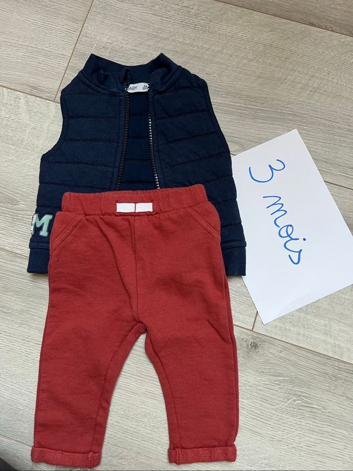 Lot vêtements garçon 3m - photo numéro 3