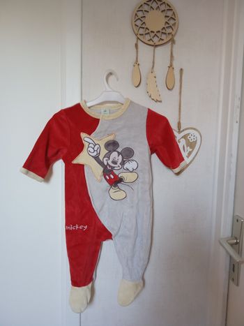 Pyjama Disney Mickey une pièce  6 mois, rouge, gris