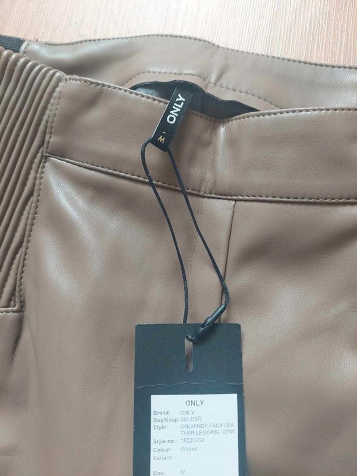 Legging/jegging simili cuir marron clair T38 Only neuf 🍂 - photo numéro 2