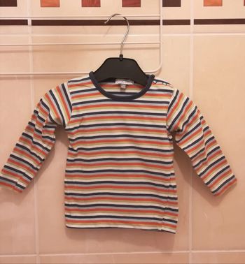 Tee-shirt Neuf T18 mois - V92B