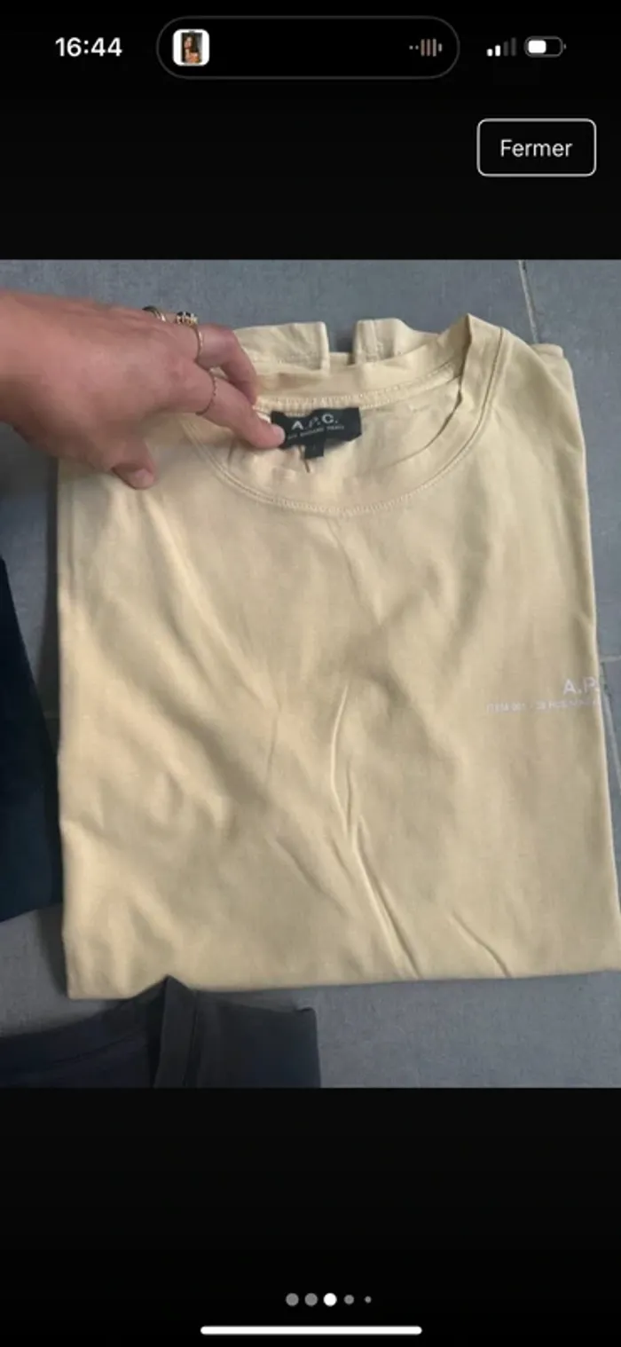Tee shirt APC jaune