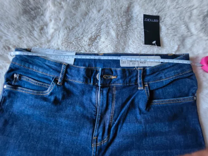Jean super skinny taille moyenne – Neuf avec étiquette – Taille 46 FR - photo numéro 6