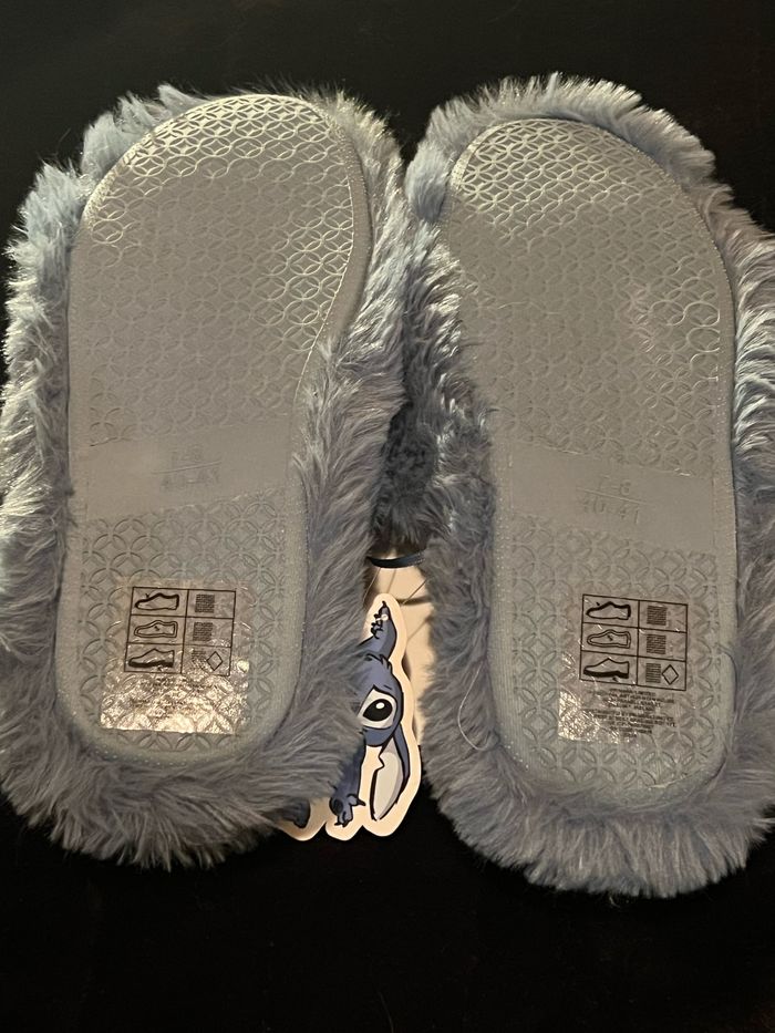 Pantoufles / chaussons Stitch pointure 40-41 - photo numéro 5