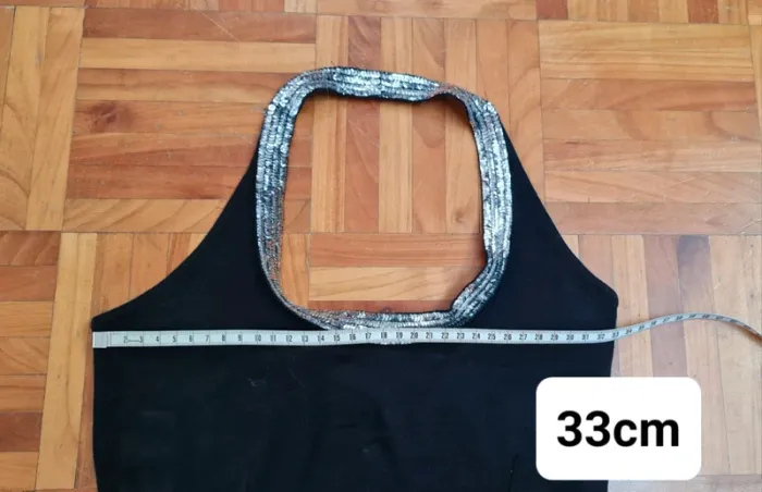 Robe moulante cintrée - photo numéro 5