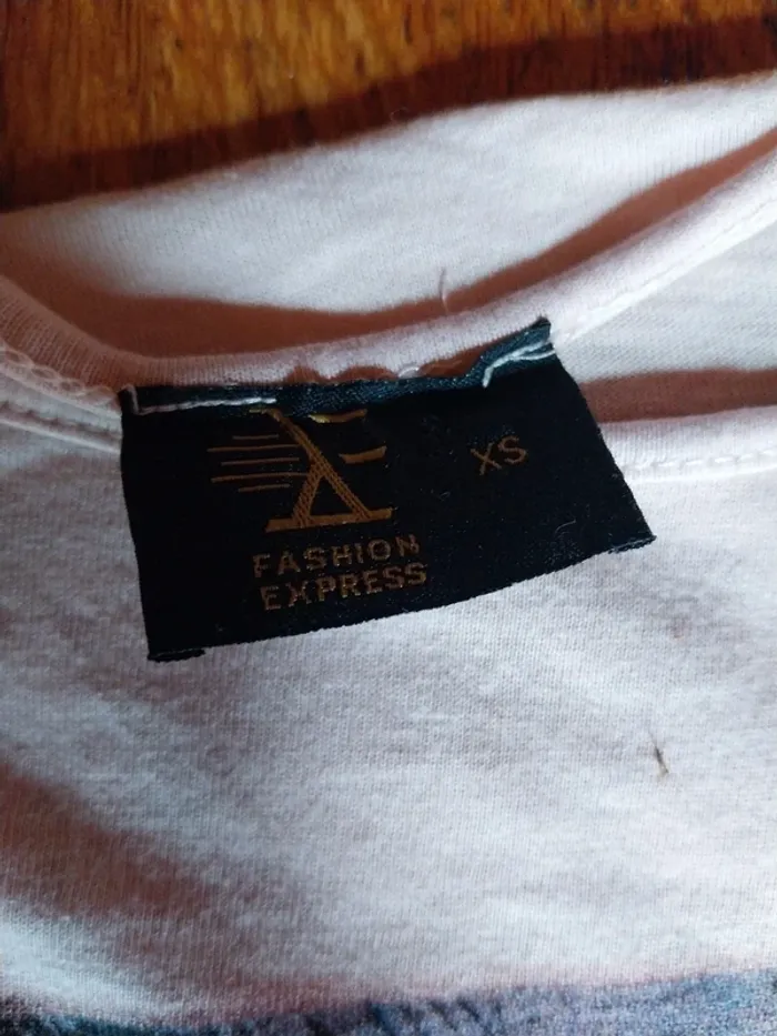 Tee shirt - photo numéro 3