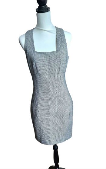 Robe fourreau sans manches T.38 Mango