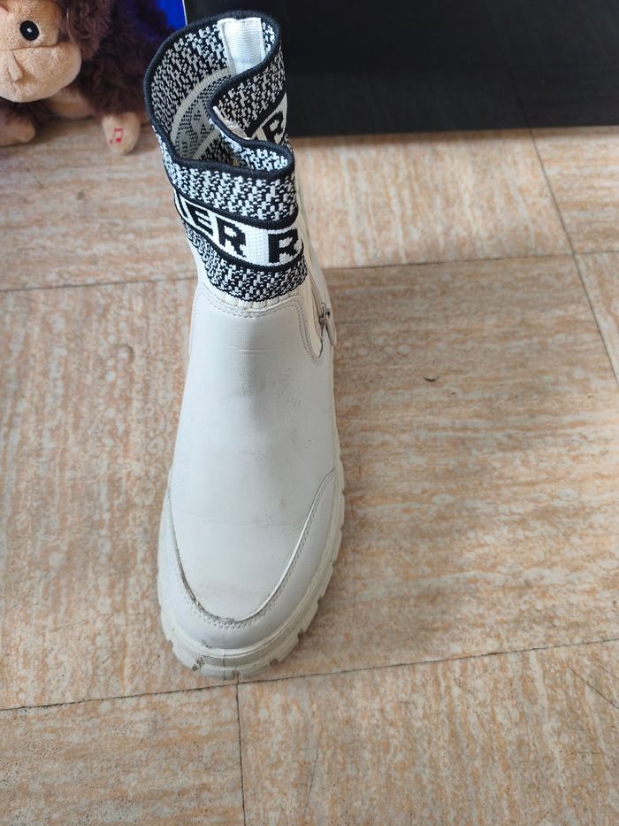 Bonjour vend botte