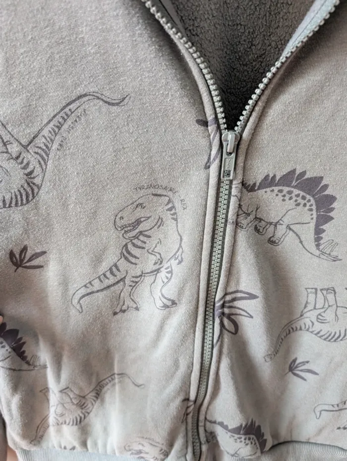Gilet zippé - photo numéro 4
