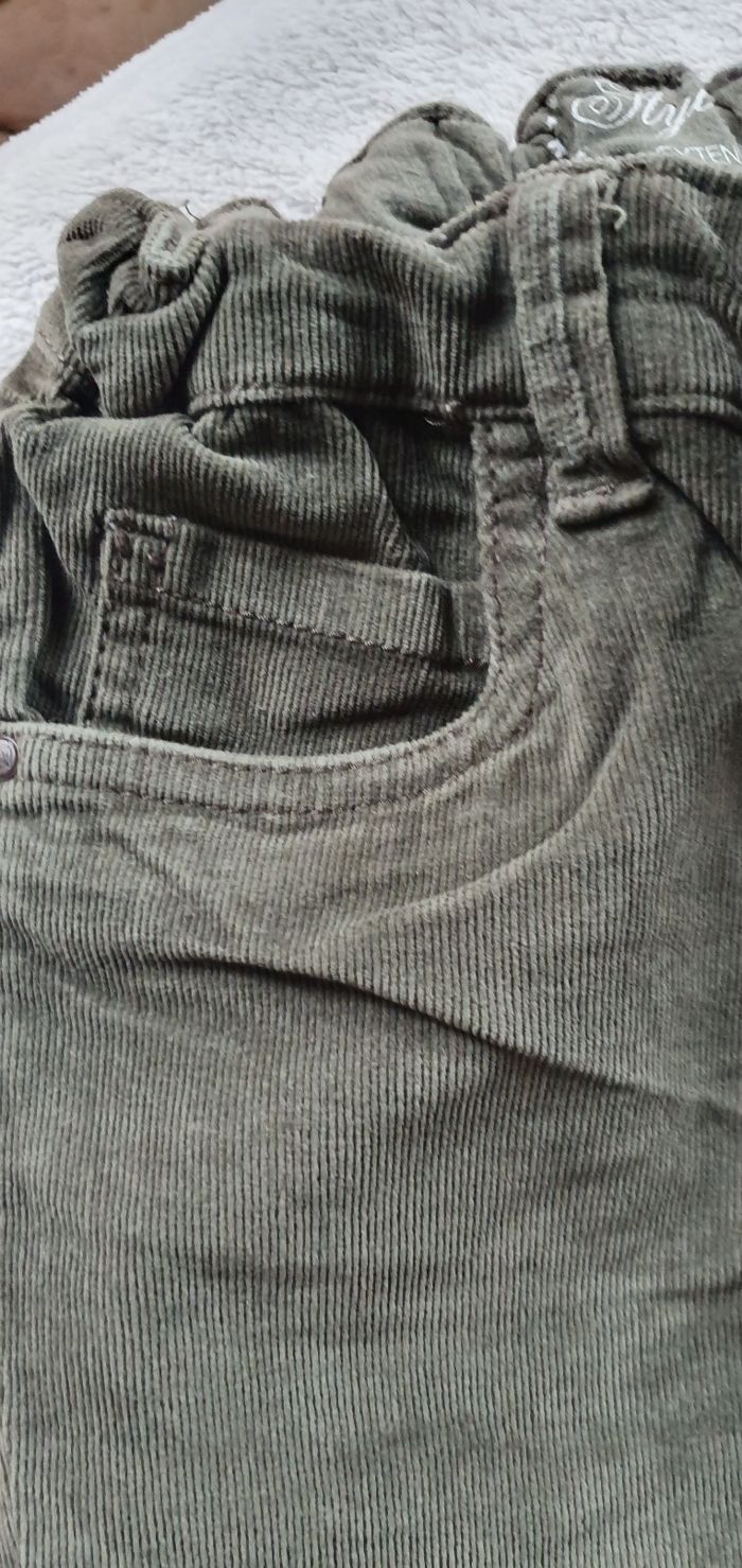 Pantalon en velours - photo numéro 4