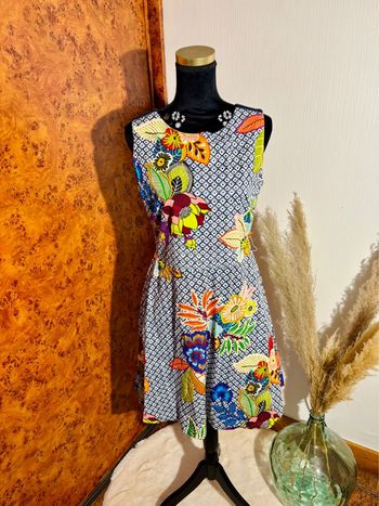 Robe Inspiration Studio fleurie – Taille L