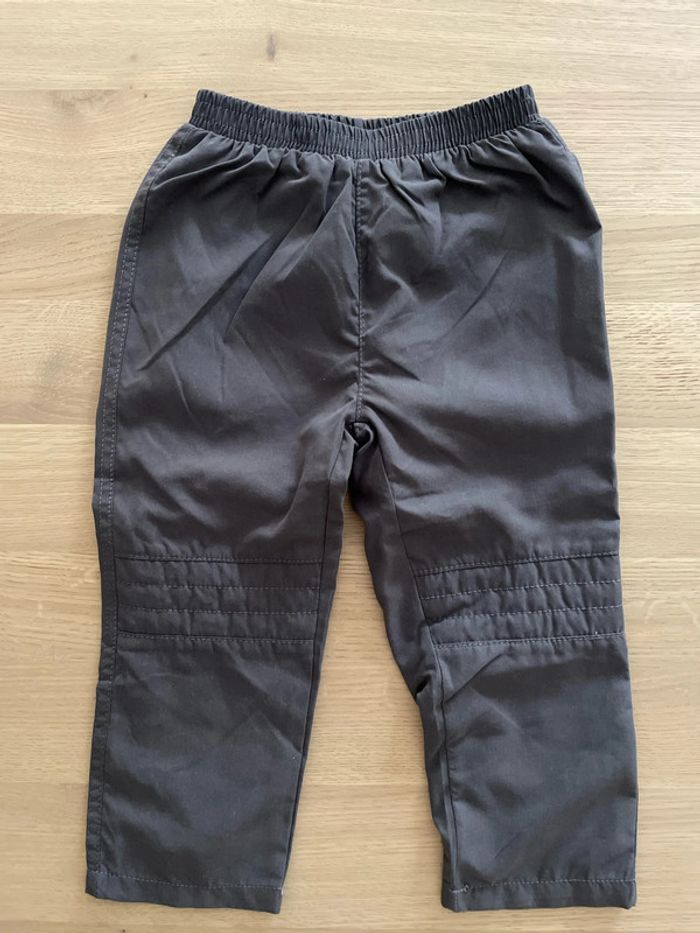 Pantalon de jogging gris doublé 23 mois