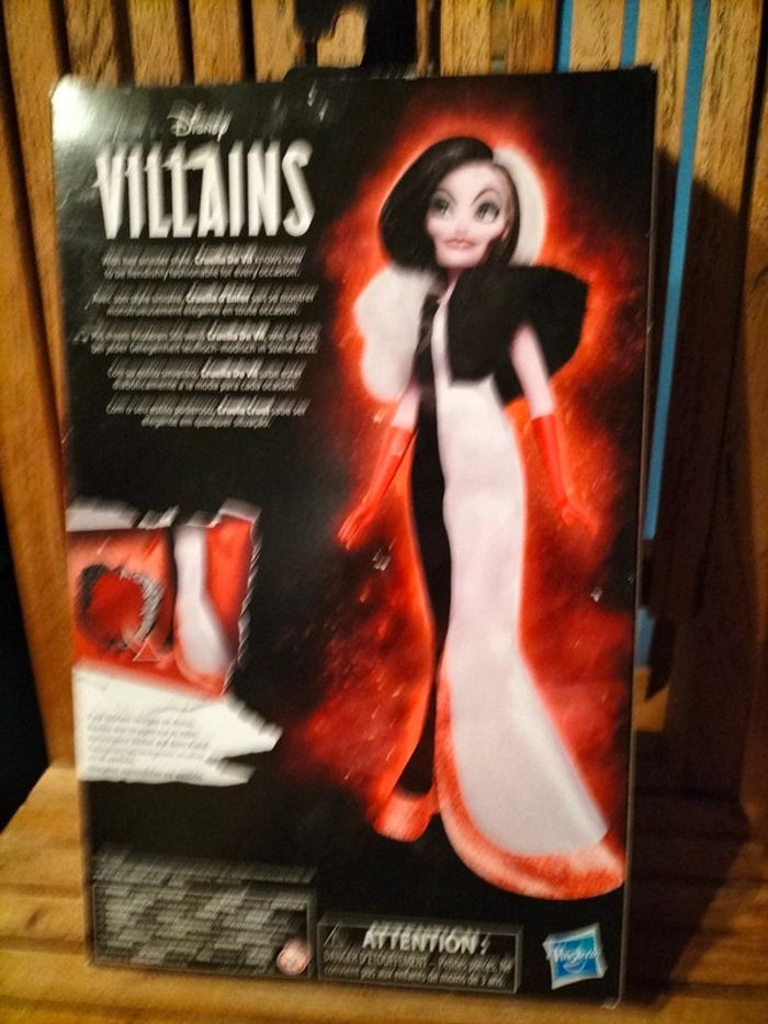 Disney villains Cruella - photo numéro 2