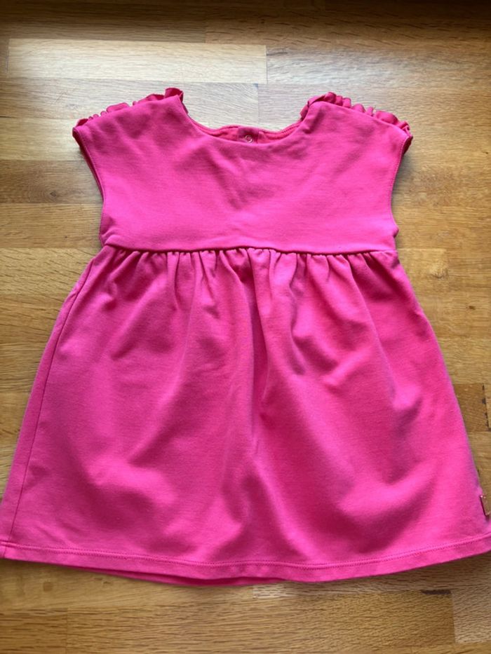Belle robe carrément beau 12 mois