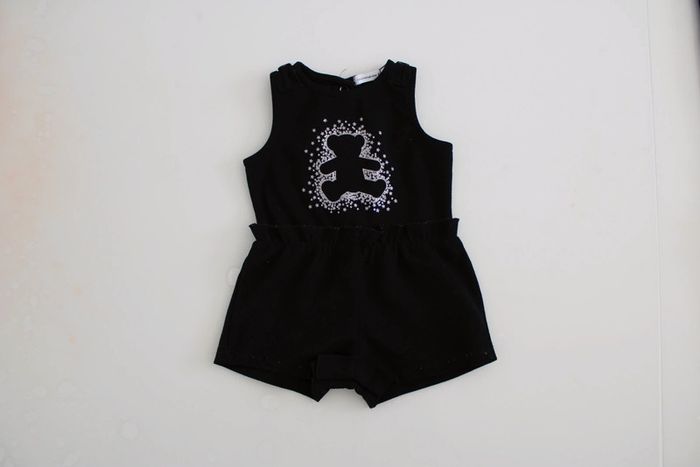Combi-short taille 6 mois