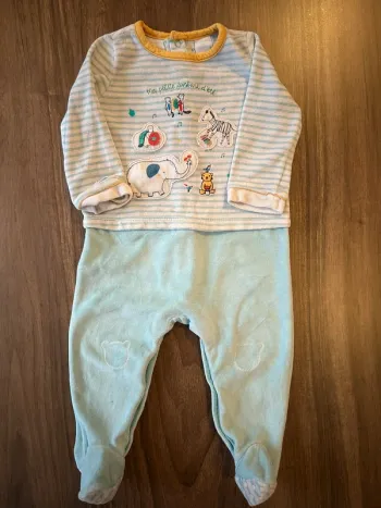 Pyjama 1 pièce velours