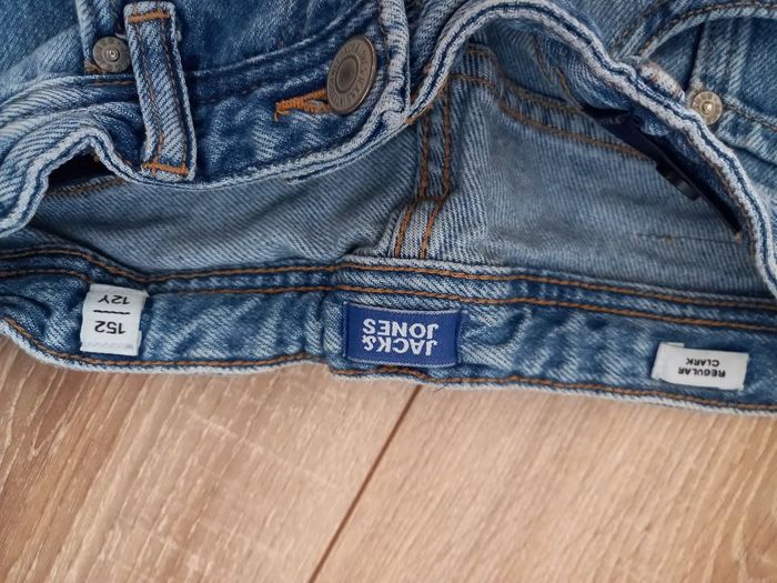 Jean bleu marque Jack&jones taille 12 ans - photo numéro 3