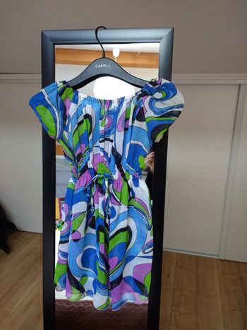 Top épaules decouvertes multicolor