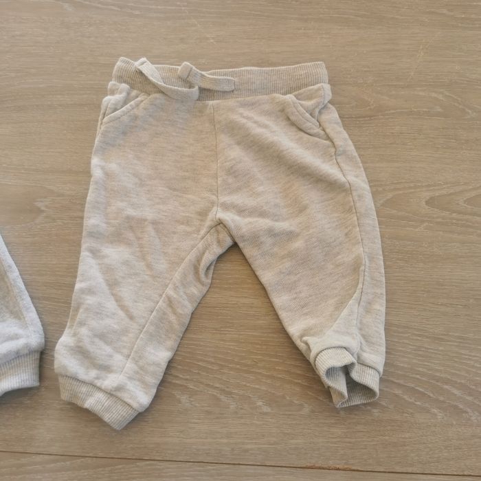 Pantalon / jogging taille 6 mois kiabi - photo numéro 2