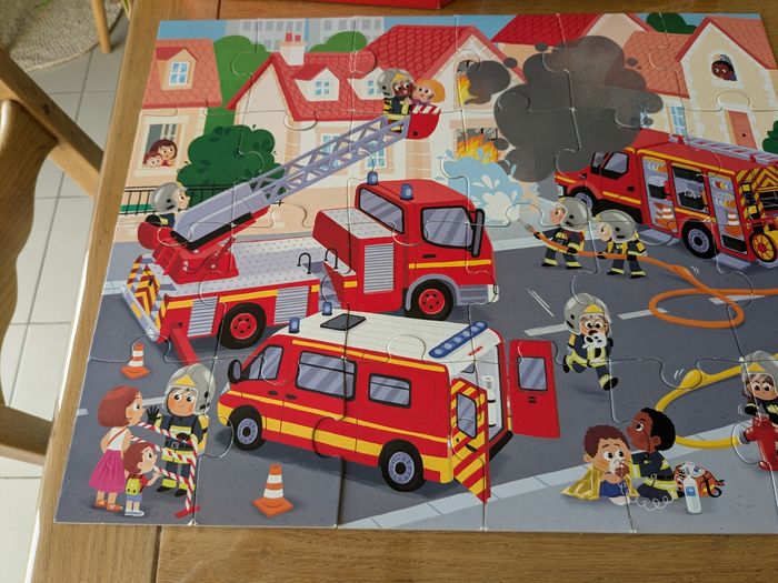 Puzzle 24 pieces pompier - photo numéro 2