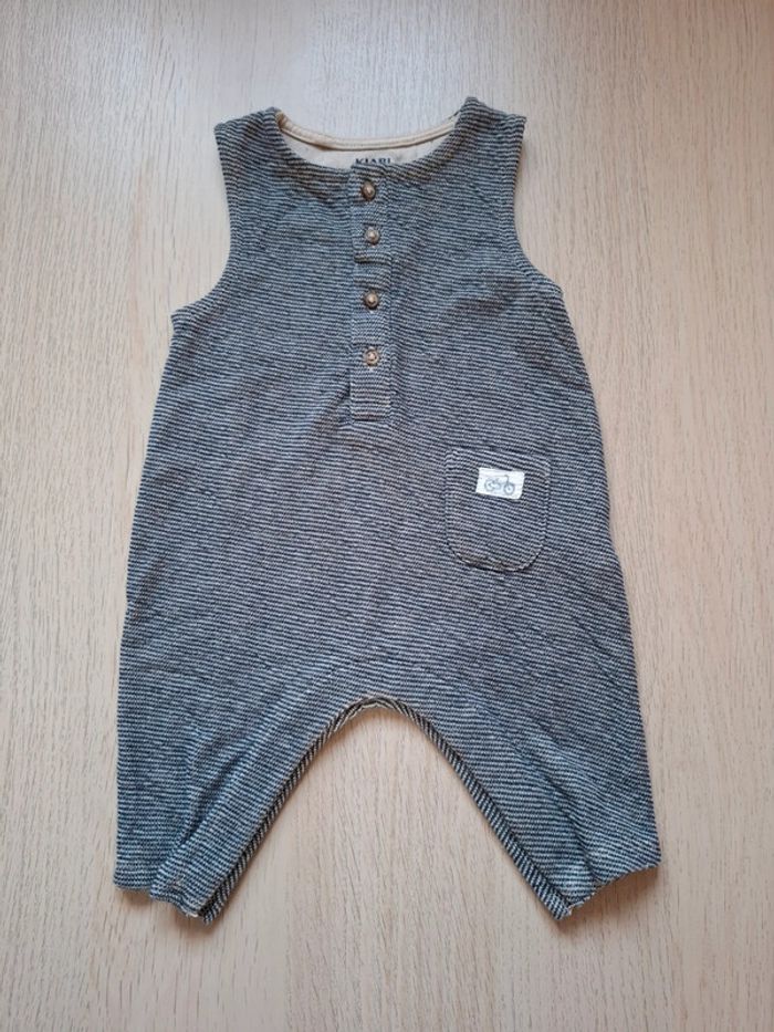 Lot vêtements bébé garçon - photo numéro 2