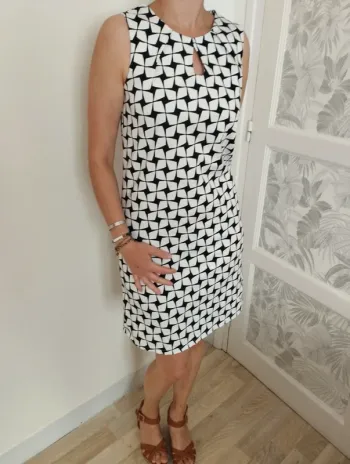Robe blanche imprimée