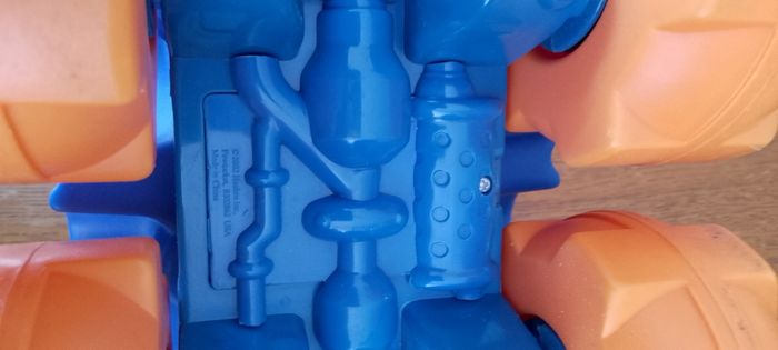 Hasbro  Véhicule Chuck   pick up Playskool  . Vintage 2002 . collector. Fait du bruit. Fonctionne avec des piles non fournies. - photo numéro 10