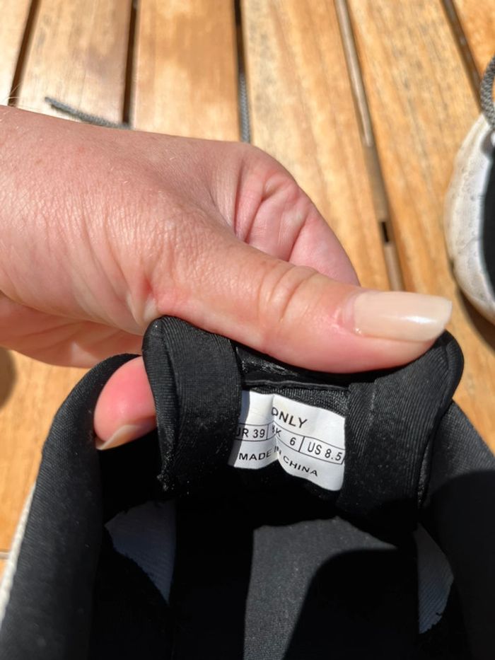 Baskets femme doré noir sport ville mode tenue besson chaussures - photo numéro 2