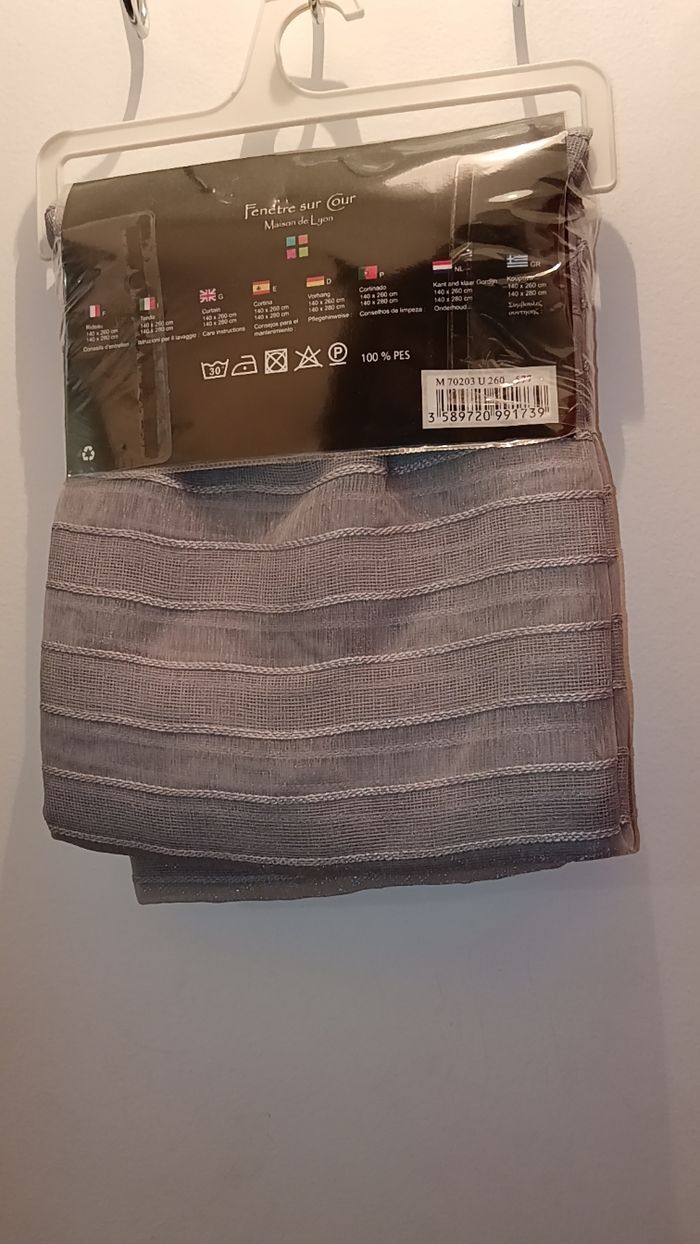 Rideau - photo numéro 2