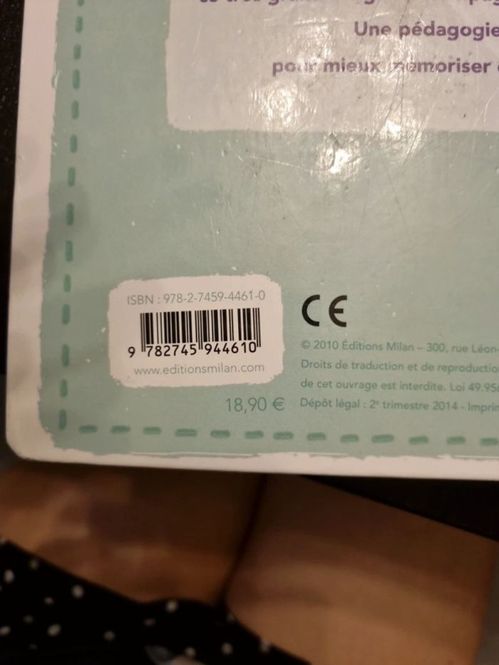 Livre " mon grand imagier à toucher" - photo numéro 8