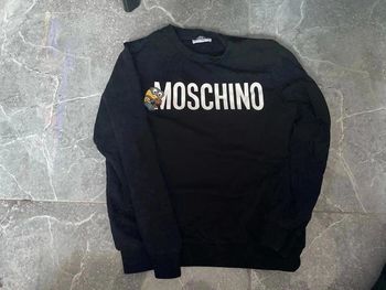 Pull moschino
