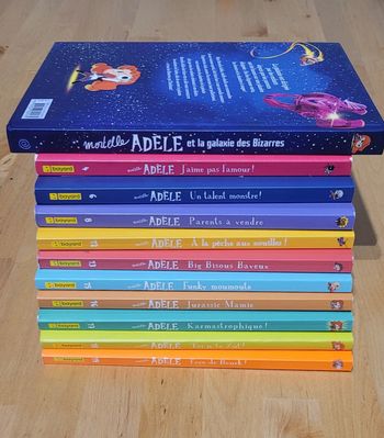 Lot de 11 BD Mortelle Adèle