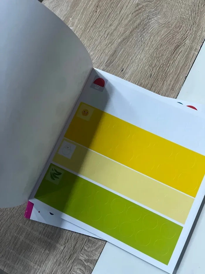 Livre d’activité gommettes - photo numéro 2
