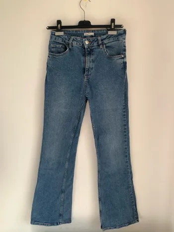 Jean Bizzbee