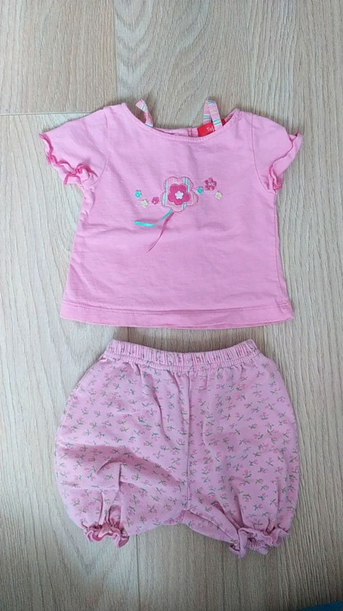 Ensemble fleurs rose 3 mois