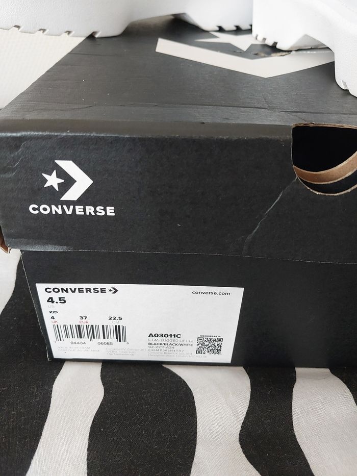 Baskets neuves Converses - photo numéro 8