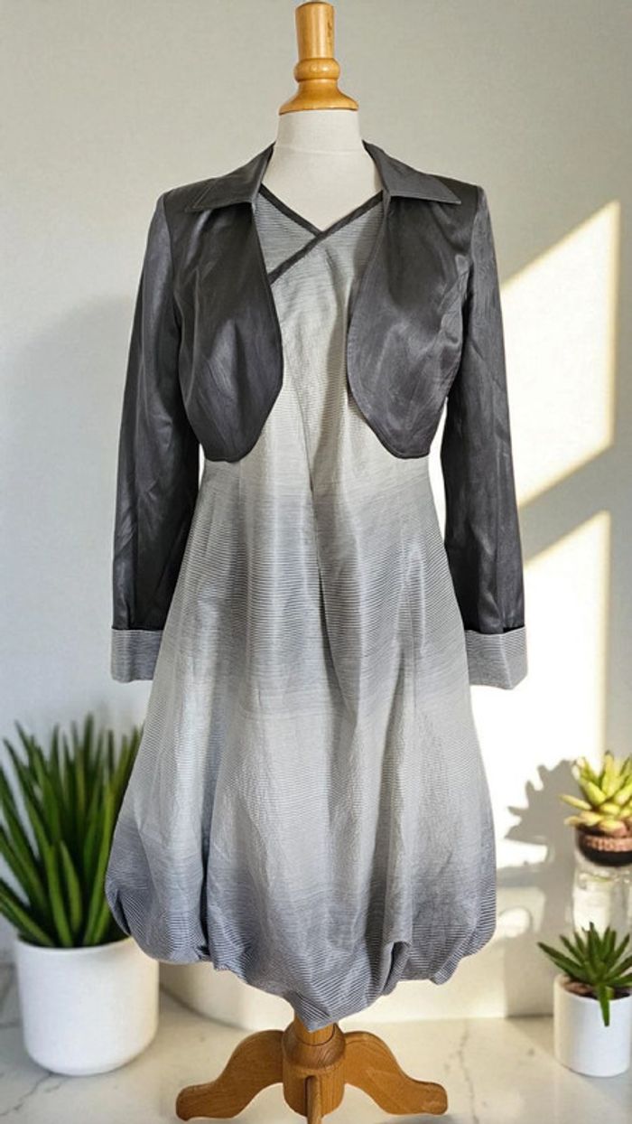 Robe de Fête et cocktail '' Initiative'' gris taille 40