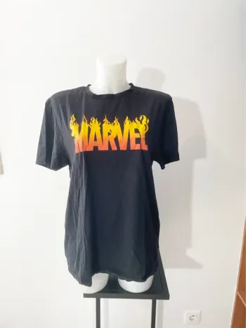 T-shirt noir marvel