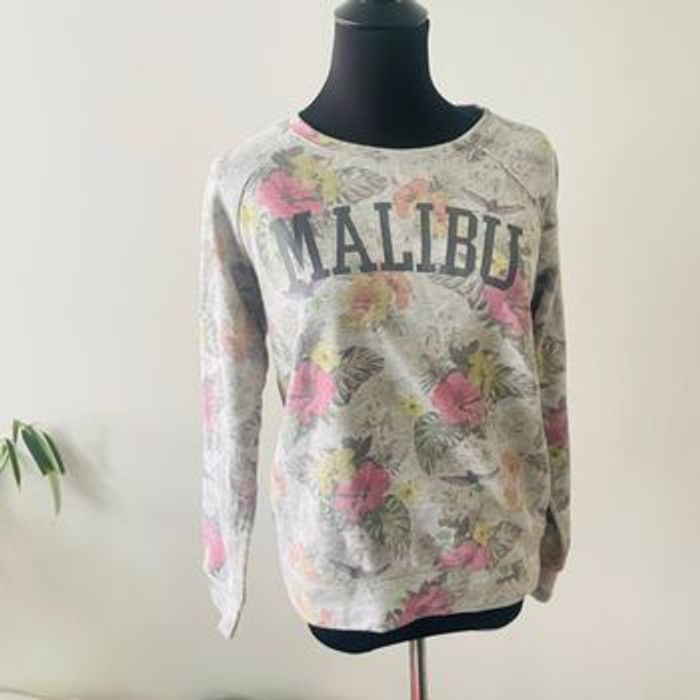 🔥 Gros lot revendeur. + 60 articles. Très bon état - camaïeu Zara H&M adidas pull&Bear etc - photo numéro 4