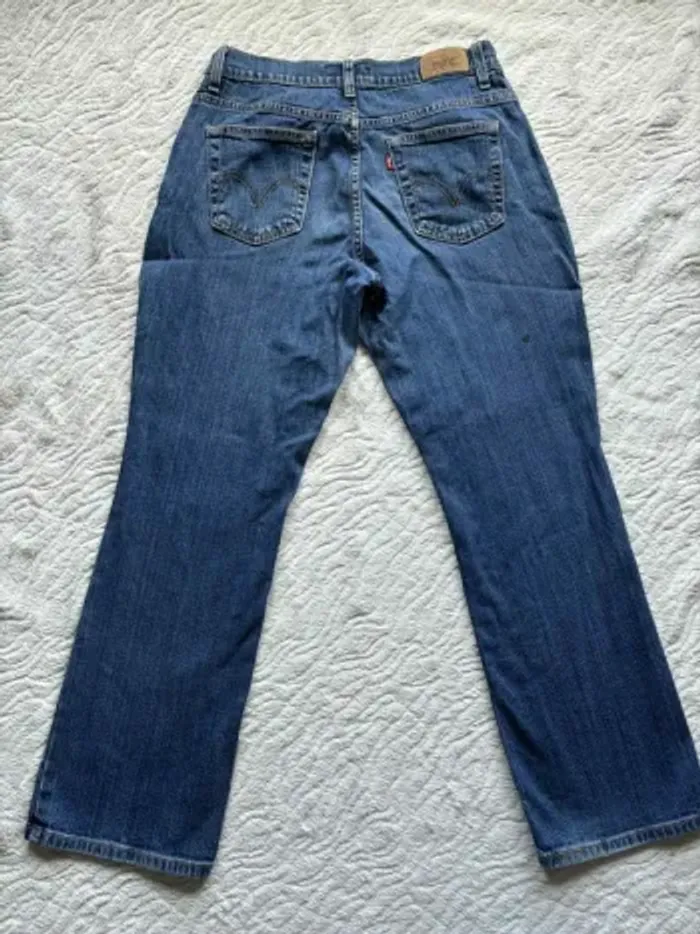 Jean Levi’s 550 Relaxed Bootcut femme bleu 2000s y2k Rare Collector taille 38/40 M/L us taille basse - photo numéro 16