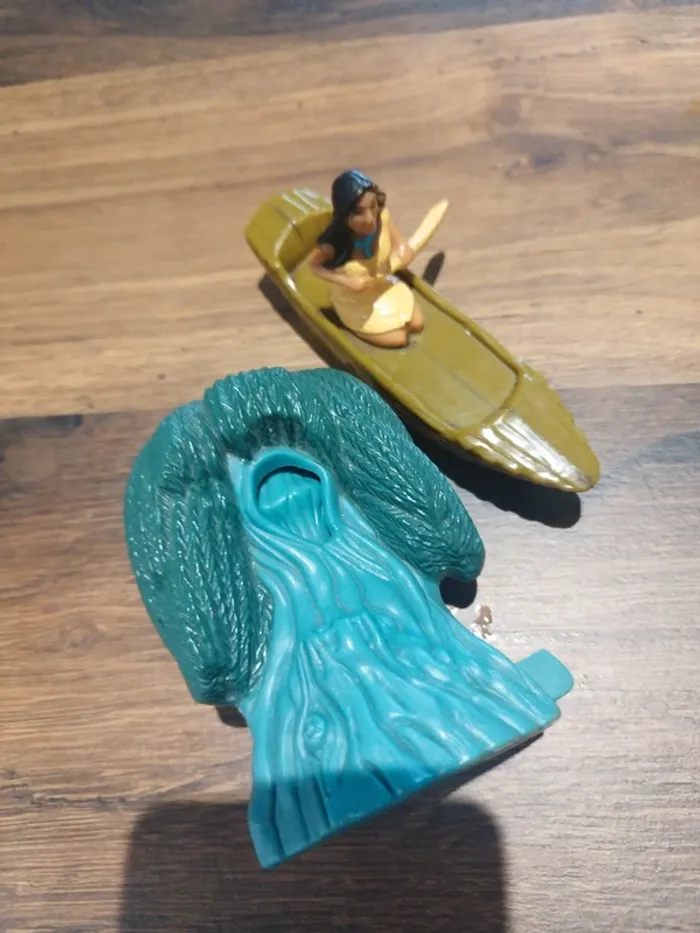Jouets "Pocahontas" des années 1990 - photo numéro 4