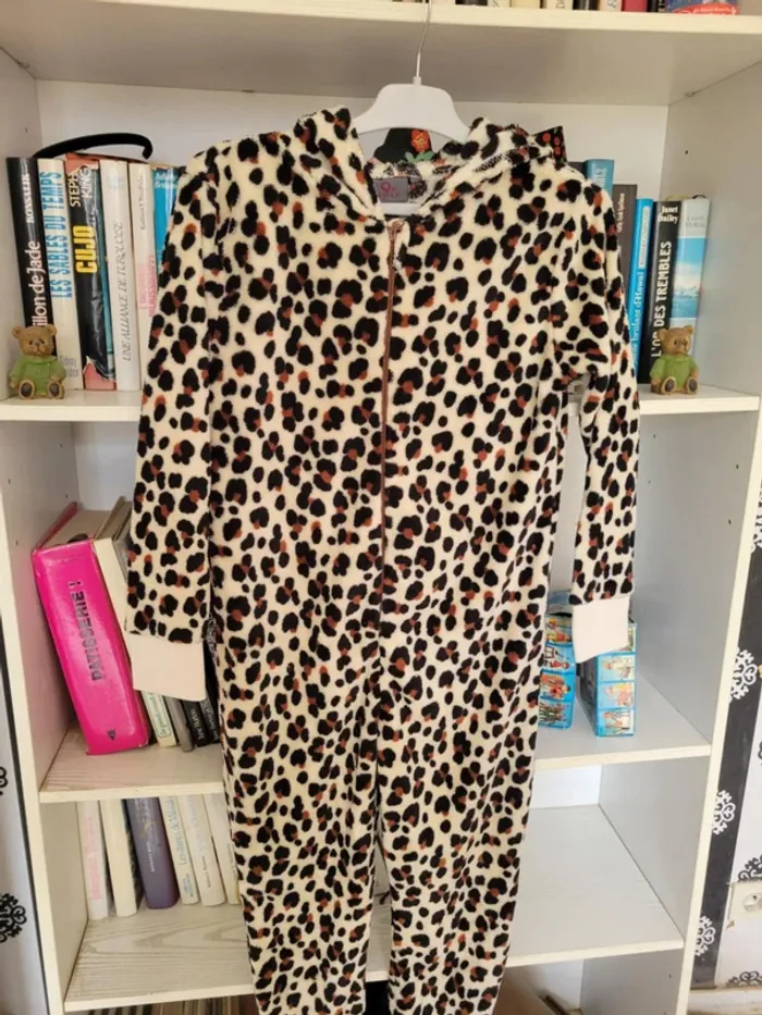 combinaison pyjama 11/12 ans