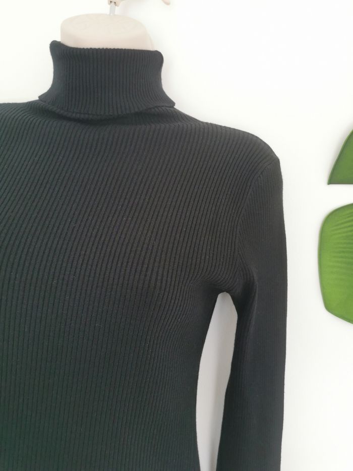 Pull / Sous-pull col roulé côtelé noir Shein Taille M - photo numéro 2