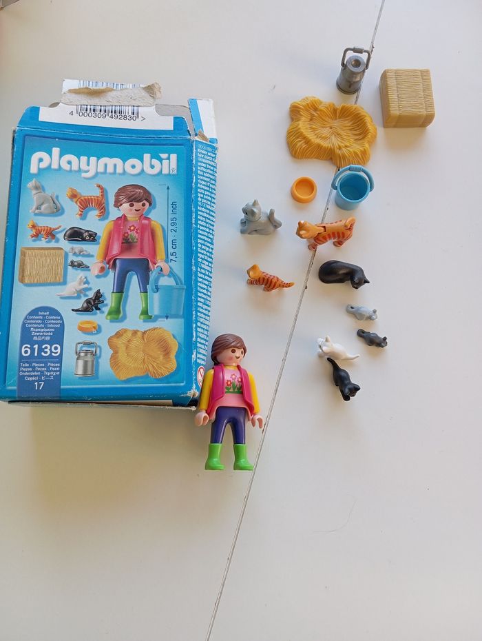 Playmobil soigneur avec chat  61 39 - photo numéro 2