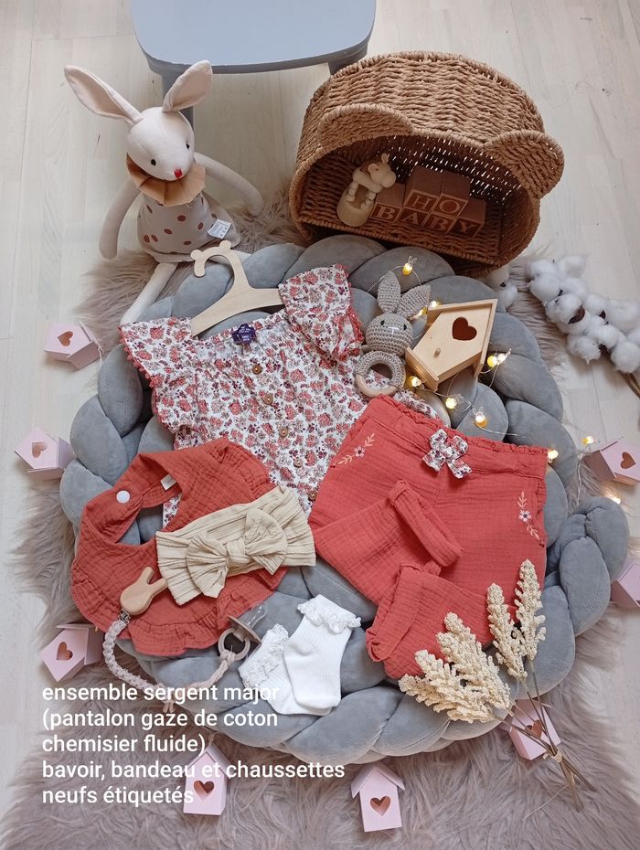 Lot vêtements 6 mois fille été+ accessoires - photo numéro 2