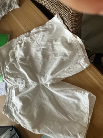 Short blanc