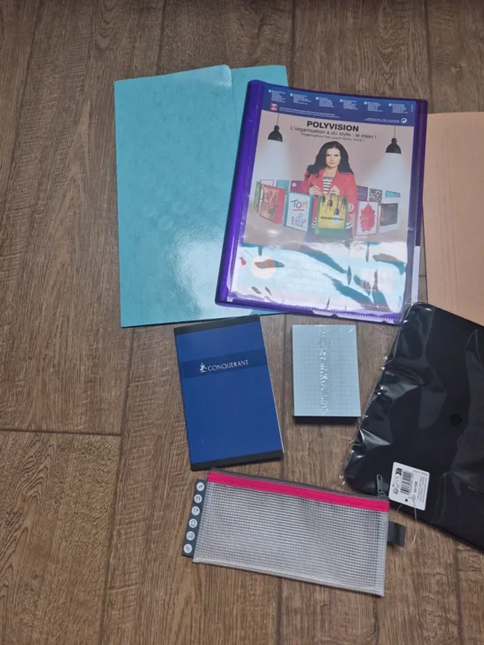 Lot de 8 fournitures scolaires neuf - photo numéro 2